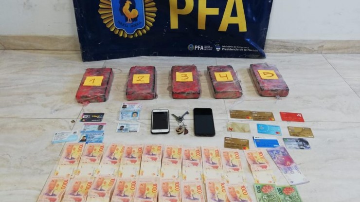 Desbaratan organización criminal dedicada al narcotráfico